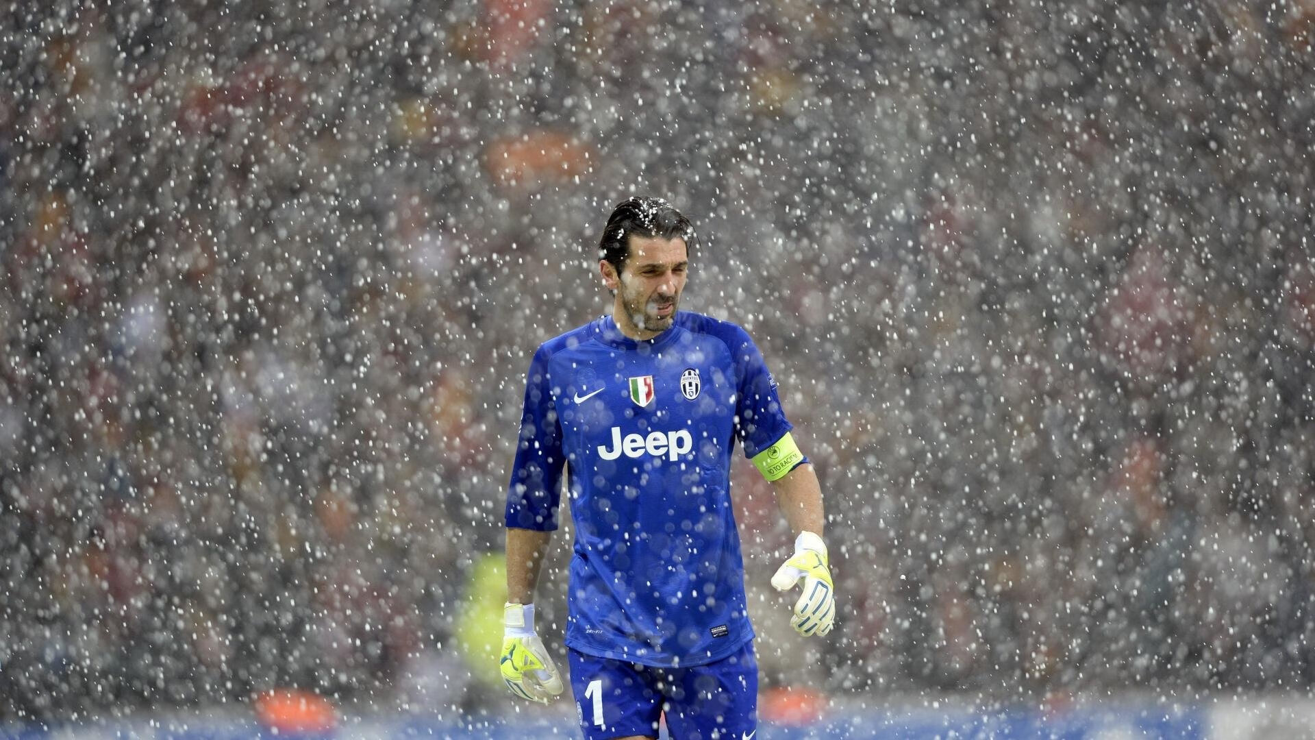 深度战术分析，揭秘冠军球队的制胜密码